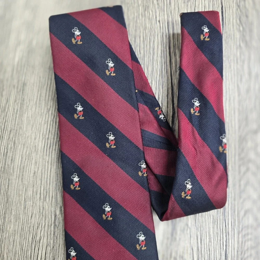 Rare Disney Men's Silk Tie‎ Mickey & Co. Stripped With Embroidered Mickey Mouse